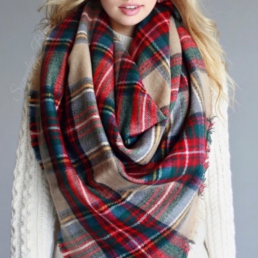LAST ONE • Plaid Cashmere Oversized Blanket Scarf - Picture 5 of 5
